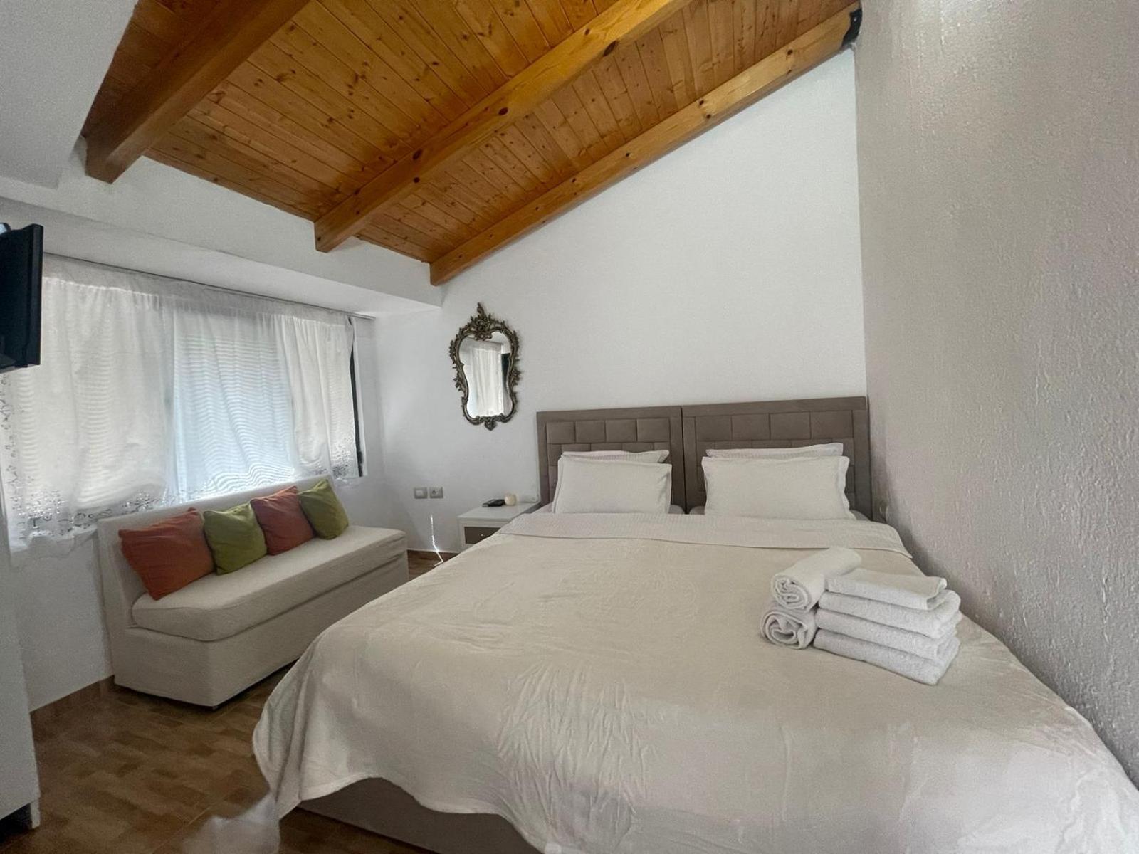 Guest-Room Zoi&Teri Tepelene Exterior photo